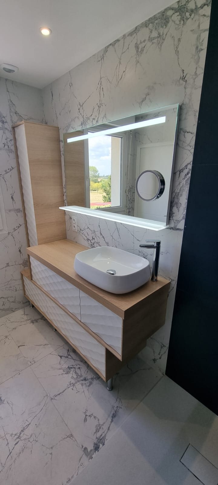 Meuble vasque moderne réalisé par ABC RENOV'NATION